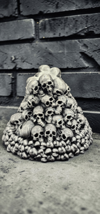 Skull Pile Controller Holder – Xbox & PlayStation Compatible - 3D Printed