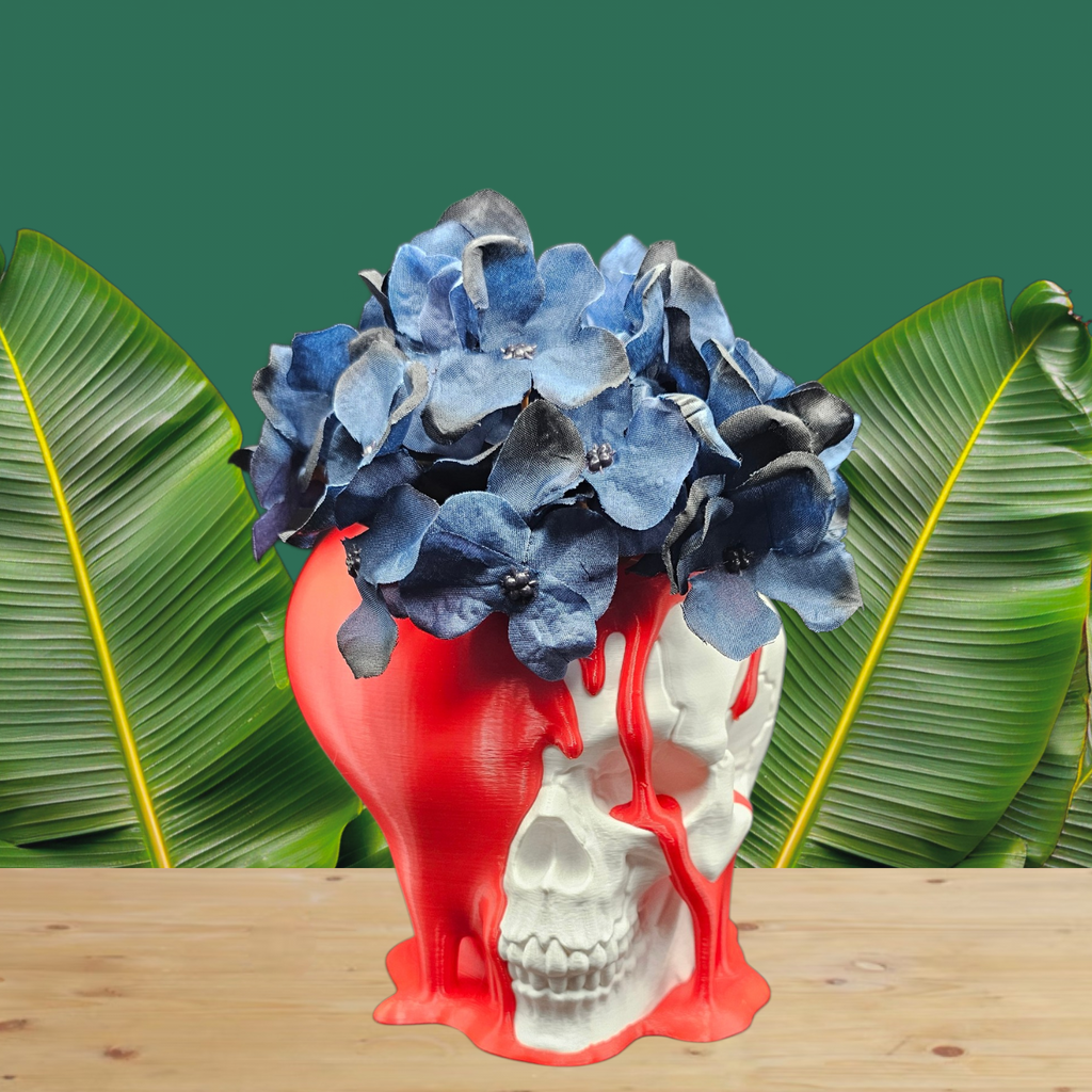Love and Decay – Dual-Sided Skull & Heart Planter | 3D Printed PETG